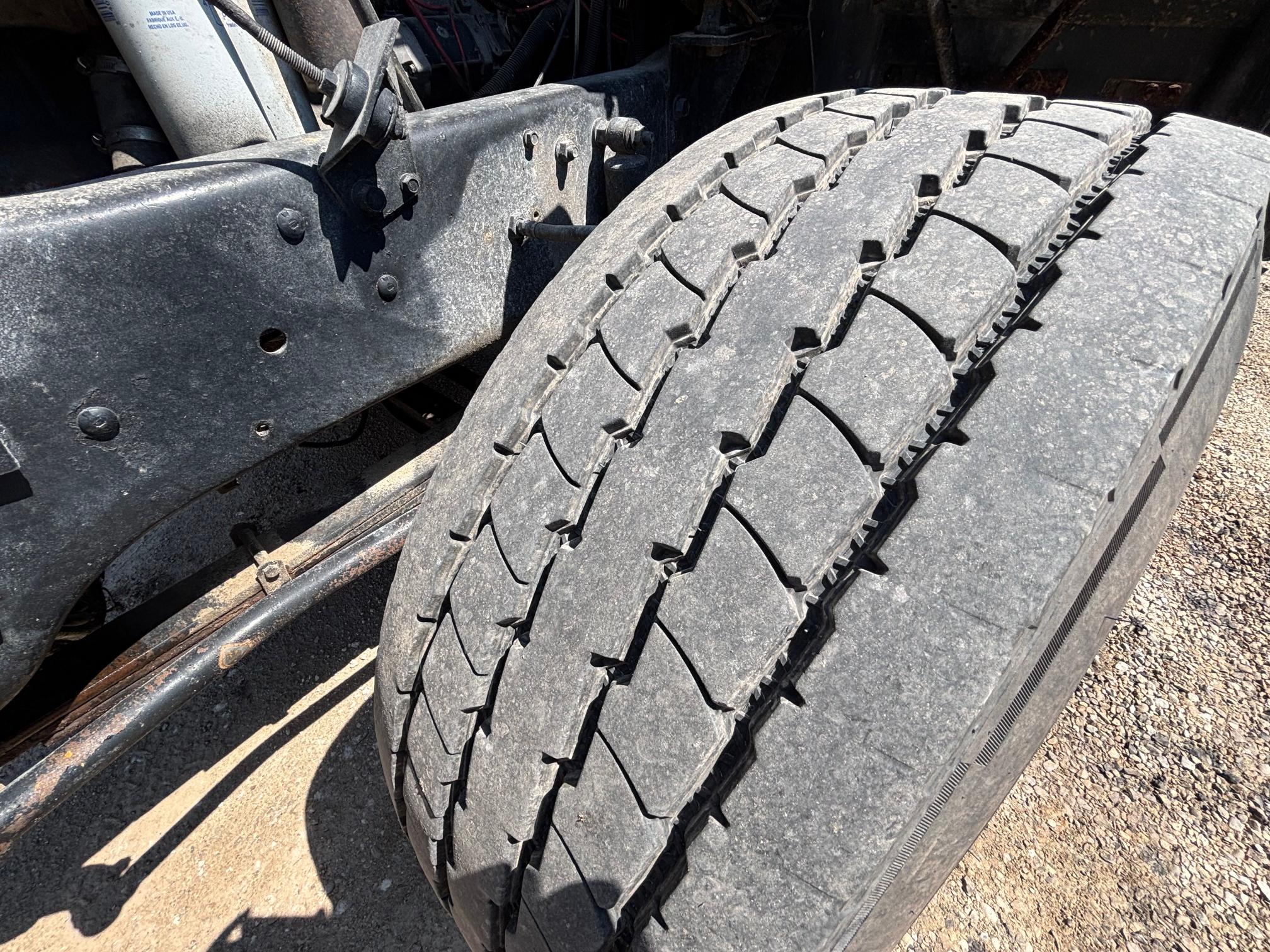 1997 MACK CL713 - Image 31